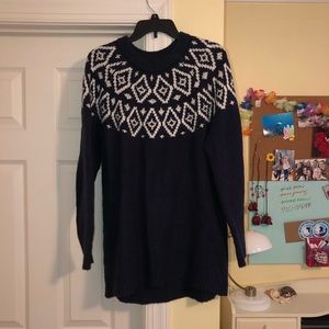 AERIE Navy And White Oversized Patterned Sweater